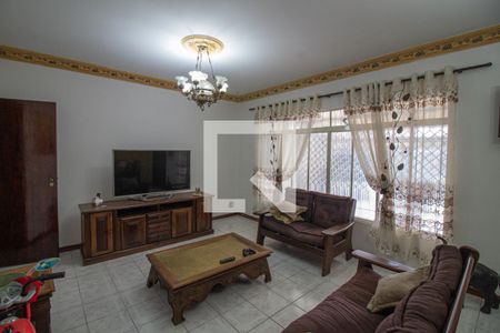 Sala de casa à venda com 4 quartos, 130m² em Parque Colonial, São Paulo