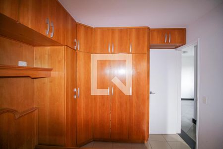 Quarto 1 de apartamento para alugar com 2 quartos, 68m² em Jardim Vila Formosa, São Paulo