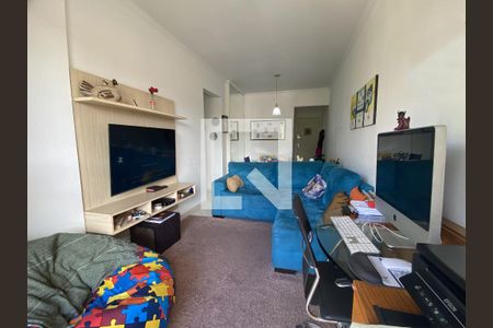 sala de apartamento à venda com 2 quartos, 60m² em Jardim Tupanci, Barueri