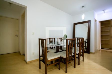 Sala de apartamento para alugar com 2 quartos, 51m² em Vila Palmeiras, São Paulo