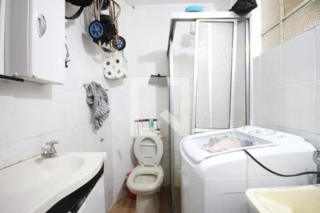 Banheiro de kitnet/studio à venda com 1 quarto, 26m² em Liberdade, São Paulo