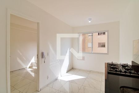 Sala/Cozinha de apartamento para alugar com 1 quarto, 24m² em Paraíso do Morumbi, São Paulo