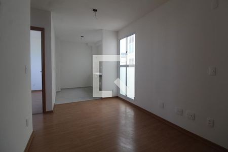 Sala de Estar de apartamento para alugar com 2 quartos, 42m² em Igara, Canoas