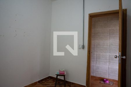 Quarto 1 de casa para alugar com 2 quartos, 60m² em Vila Ipojuca, São Paulo