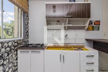 Cozinha de apartamento à venda com 2 quartos, 42m² em Vila Nova, Porto Alegre