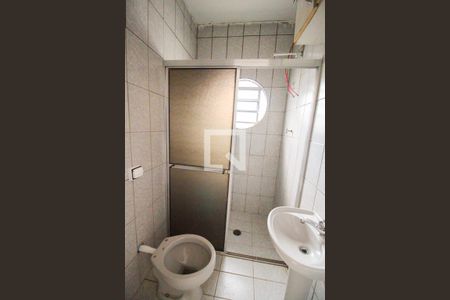 Banheiro de apartamento para alugar com 1 quarto, 30m² em Cidade São Miguel, São Paulo