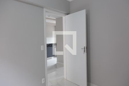 Quarto 1 de apartamento para alugar com 2 quartos, 43m² em Subsetor Leste - 8 (l-8), Ribeirão Preto