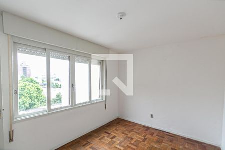 Quarto 1 de apartamento para alugar com 2 quartos, 68m² em Santana, Porto Alegre