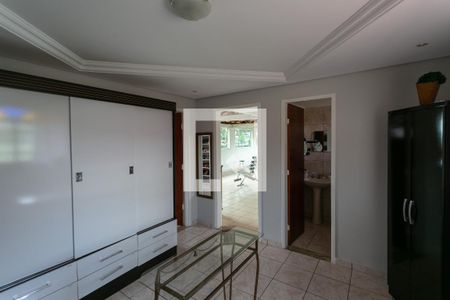 Sala 2 de casa para alugar com 4 quartos, 320m² em Palmeiras, Belo Horizonte