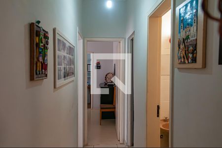 Corredor de apartamento à venda com 3 quartos, 70m² em Pechincha, Rio de Janeiro