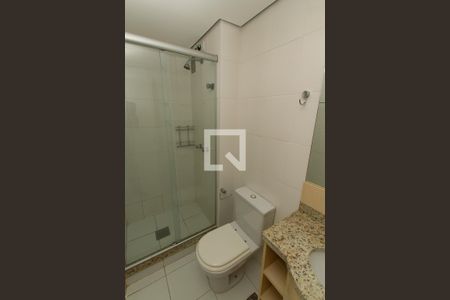 Banheiro da Suíte de apartamento à venda com 2 quartos, 55m² em Petrópolis, Porto Alegre