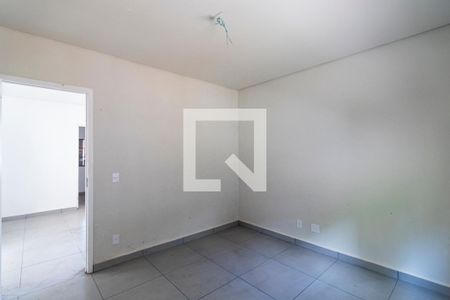 Quarto 2 de casa para alugar com 2 quartos, 100m² em Vila Dom Pedro I, São Paulo