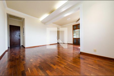 Sala de apartamento para alugar com 2 quartos, 100m² em Nova Suíça, Belo Horizonte