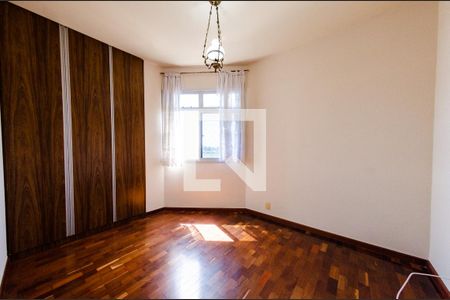 Quarto 1 de apartamento para alugar com 2 quartos, 100m² em Nova Suíça, Belo Horizonte