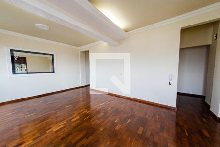 Sala de apartamento para alugar com 2 quartos, 100m² em Nova Suíça, Belo Horizonte