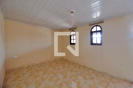 Quarto 2 de casa para alugar com 2 quartos, 110m² em Jardim Aracy, Mauá