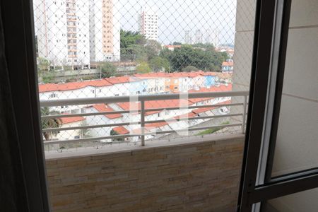 Vista da Sala de apartamento para alugar com 3 quartos, 75m² em Jardim Ester Yolanda, São Paulo