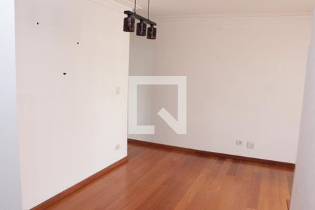 Sala de apartamento para alugar com 3 quartos, 75m² em Jardim Ester Yolanda, São Paulo