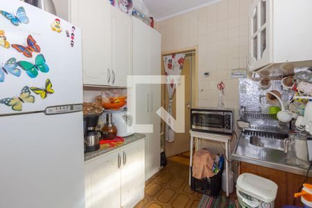 Cozinha e Área de Serviço de apartamento à venda com 3 quartos, 119m² em Rio Branco, Porto Alegre