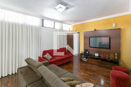 Sala de casa para alugar com 4 quartos, 360m² em Nova Cachoeirinha, Belo Horizonte