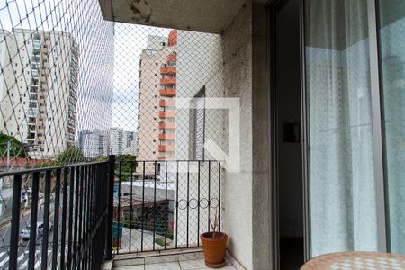 Varanda de apartamento à venda com 2 quartos, 63m² em Vila Guarani, São Paulo