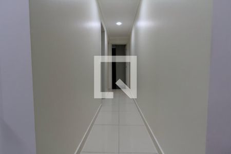 Corredor de apartamento à venda com 3 quartos, 132m² em Barra Funda, São Paulo