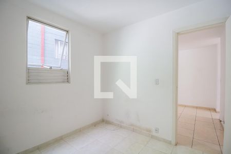 Quarto 1 de apartamento para alugar com 2 quartos, 47m² em Vila Industrial, Mogi das Cruzes