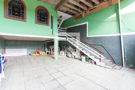 Casa à venda com 320m², 3 quartos e 4 vagas Casa à venda com 320m², 3 quartos e 4 vagasGaragem