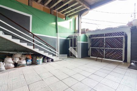 Casa à venda com 320m², 3 quartos e 4 vagas Casa à venda com 320m², 3 quartos e 4 vagasGaragem