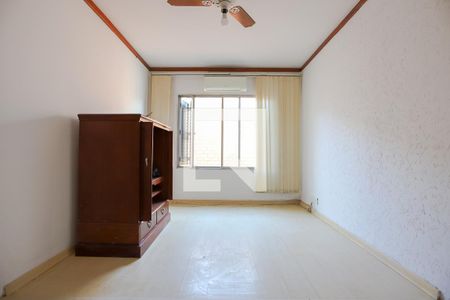 Sala de apartamento à venda com 2 quartos, 68m² em Navegantes, Porto Alegre