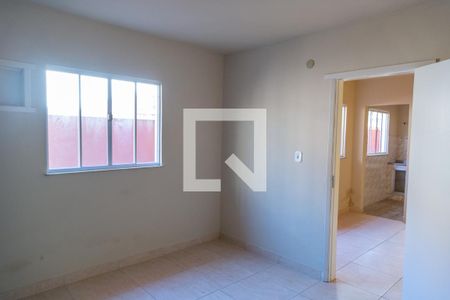 Quarto de casa para alugar com 1 quarto, 50m² em Trindade, São Gonçalo