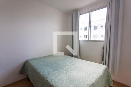 Quarto 1 de apartamento para alugar com 2 quartos, 50m² em Jardim Holanda, Uberlândia