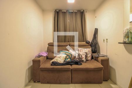 Sala de apartamento à venda com 2 quartos, 44m² em Mato Grande, Canoas