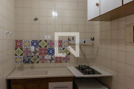 Cozinha de apartamento para alugar com 1 quarto, 32m² em Bela Vista, São Paulo