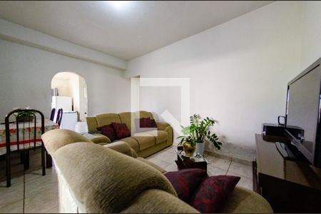 Sala de casa para alugar com 3 quartos, 190m² em Engenho Nogueira, Belo Horizonte