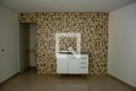 Quarto/Cozinha de casa para alugar com 1 quarto, 27m² em Vila Guarani (z Sul), São Paulo