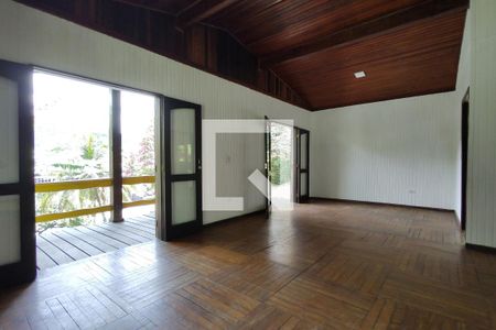 Casa para alugar com 280m², 3 quartos e 2 vagasSala