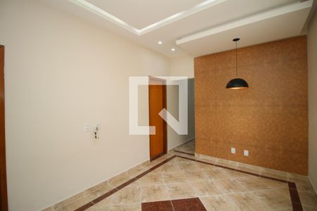 Sala de casa à venda com 2 quartos, 100m² em Vila da Penha, Rio de Janeiro