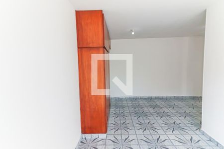 Sala de apartamento para alugar com 2 quartos, 50m² em Vila São Silvestre, São Paulo