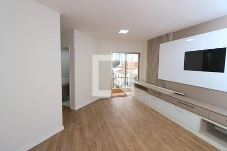 Sala de TV de apartamento para alugar com 3 quartos, 83m² em Vila Azevedo, São Paulo