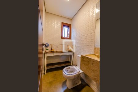 Lavabo de casa para alugar com 4 quartos, 300m² em Espírito Santo, Porto Alegre