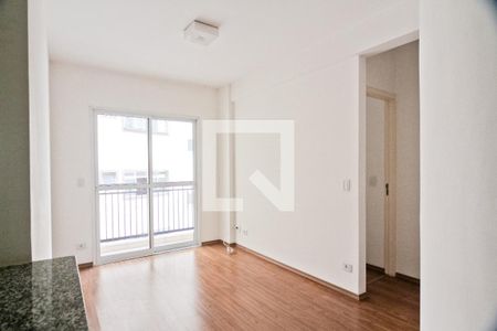 Sala de apartamento para alugar com 3 quartos, 75m² em Vila Dom Pedro Ii, São Paulo