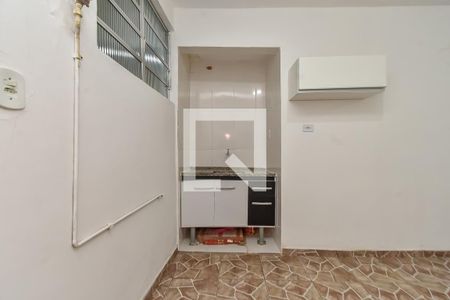 Cozinha de kitnet/studio para alugar com 1 quarto, 25m² em Bela Vista, São Paulo