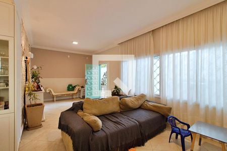 Sala de casa à venda com 4 quartos, 220m² em Jardim Londrina, São Paulo