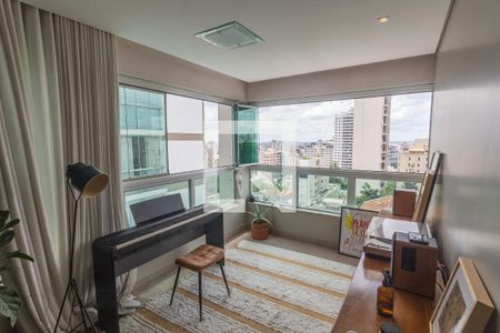 Sala de apartamento para alugar com 2 quartos, 86m² em Santo Antônio, Belo Horizonte