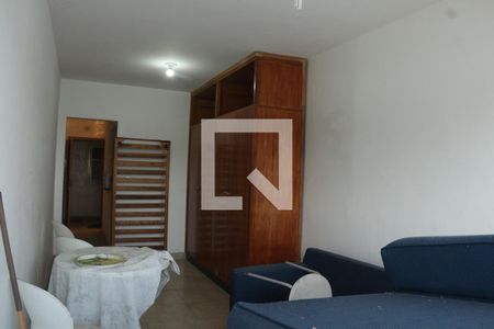 Sala/Quarto de apartamento para alugar com 1 quarto, 40m² em Centro, São Vicente