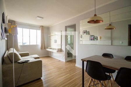 Sala de apartamento para alugar com 2 quartos, 52m² em Jardim Celeste, São Paulo