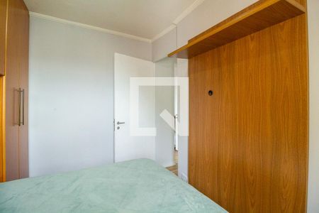 Quarto 1 de apartamento para alugar com 2 quartos, 52m² em Jardim Celeste, São Paulo