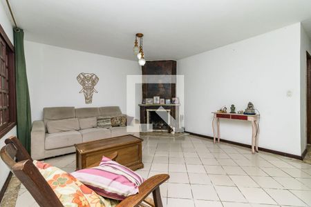 Sala de casa de condomínio à venda com 4 quartos, 127m² em Hípica, Porto Alegre