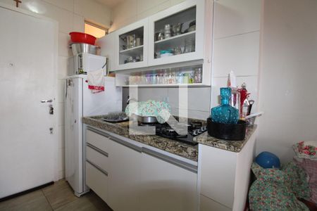 Quarto e Cozinha de kitnet/studio à venda com 1 quarto, 38m² em Centro, Campinas